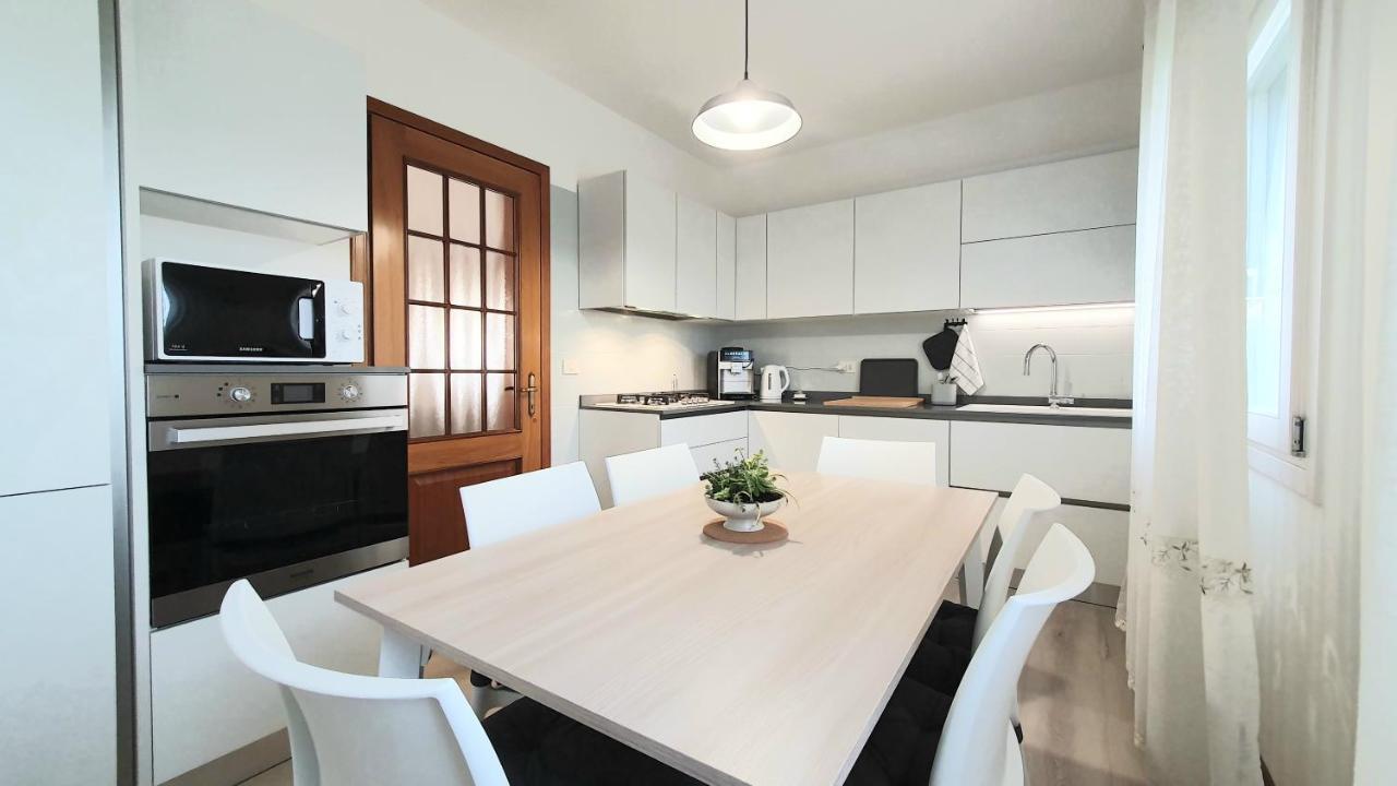 Niko Casa - 3 Bedroom Townhouse Ceggia Экстерьер фото